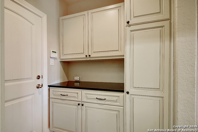 Image 17 of 41 For 930 Dulce  