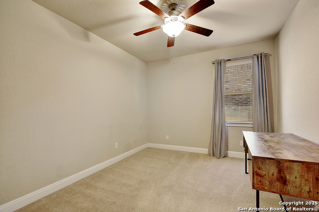 Image 19 of 41 For 930 Dulce  