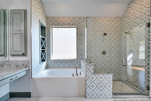 Image 27 of 41 For 930 Dulce  