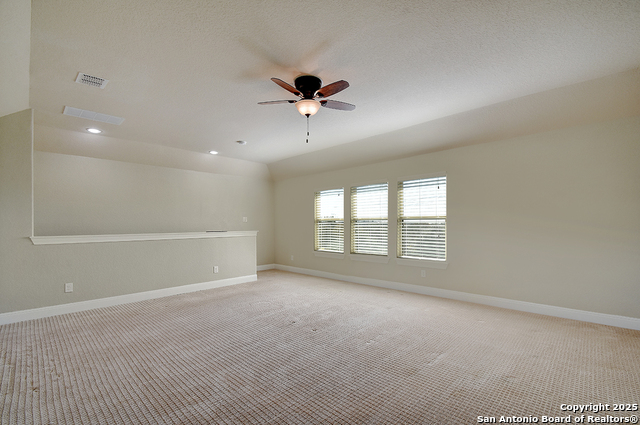 Image 32 of 41 For 930 Dulce  