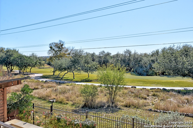 Image 36 of 41 For 930 Dulce  