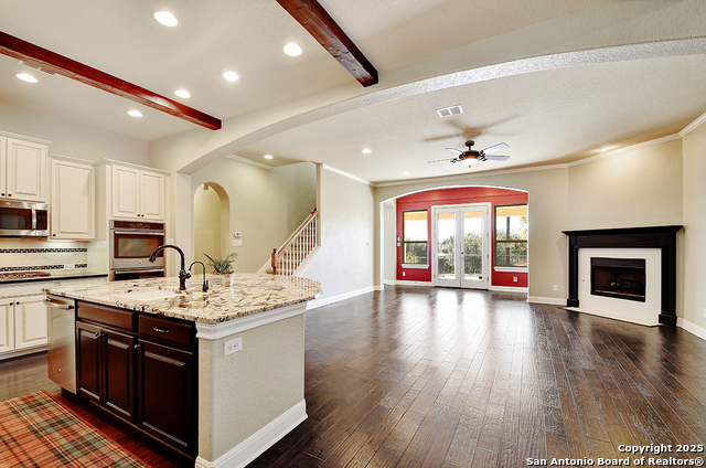 Image 4 of 41 For 930 Dulce  