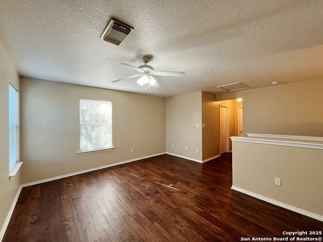 Image 21 of 44 For 329 Agency Oaks