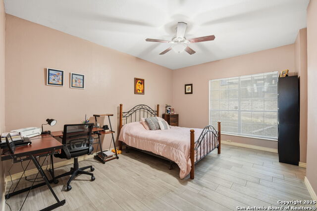 Image 17 of 34 For 8655 Datapoint Dr  505