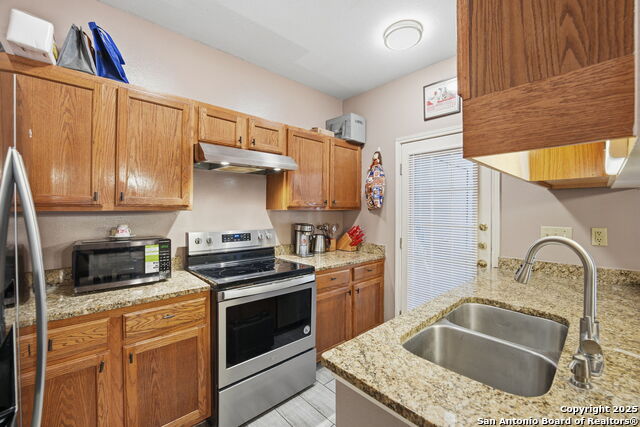 Image 3 of 34 For 8655 Datapoint Dr  505