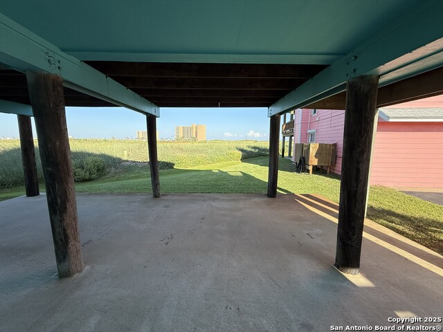 Image 36 of 41 For 6877 State Highway 361 30