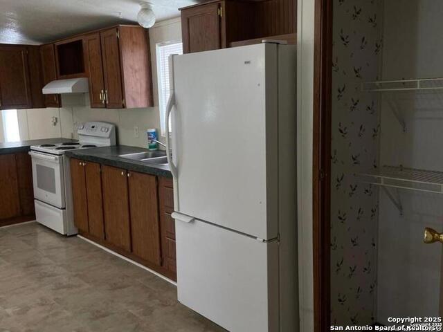 Image 17 of 23 For 8117 Silver Wings  14