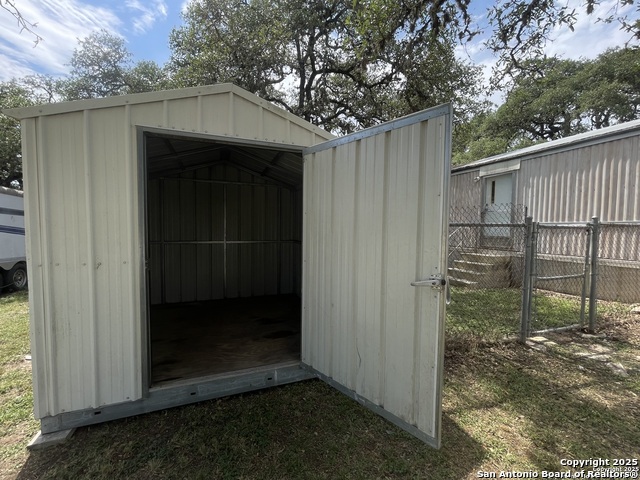 Image 7 of 23 For 8117 Silver Wings  14