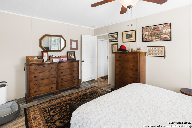 Image 13 of 19 For 570 Pr 1523  