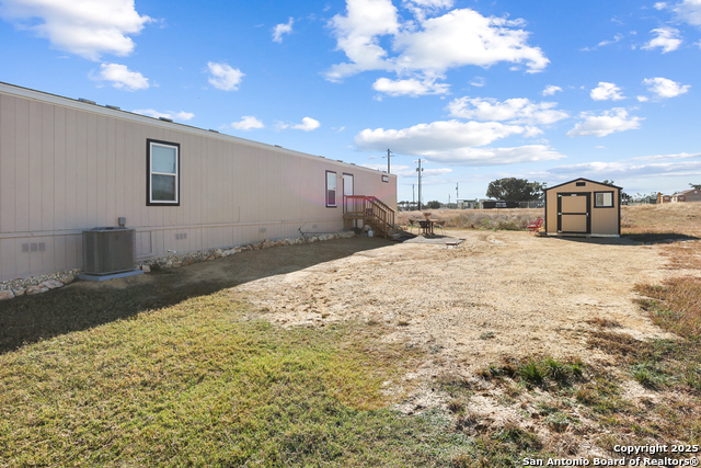 Image 5 of 19 For 570 Pr 1523  