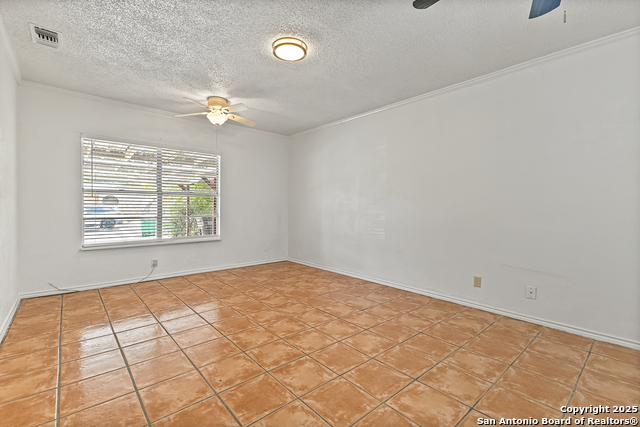 Image 11 of 23 For 5935 Highfield