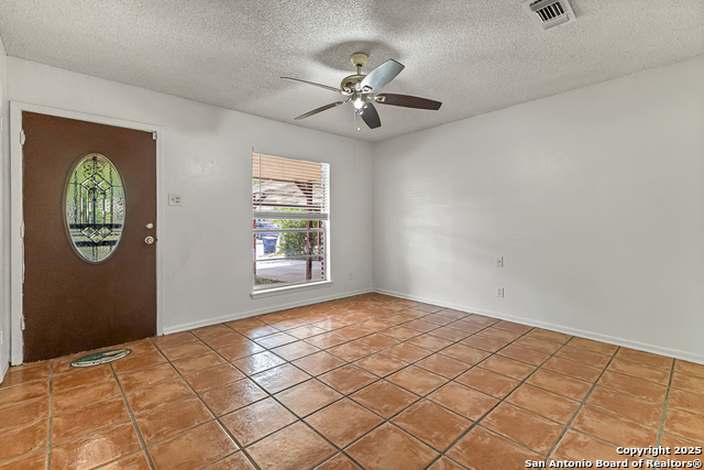 Image 6 of 23 For 5935 Highfield