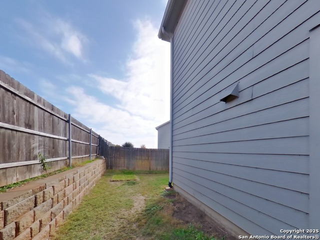 Image 17 of 20 For 1932 Bluethroat