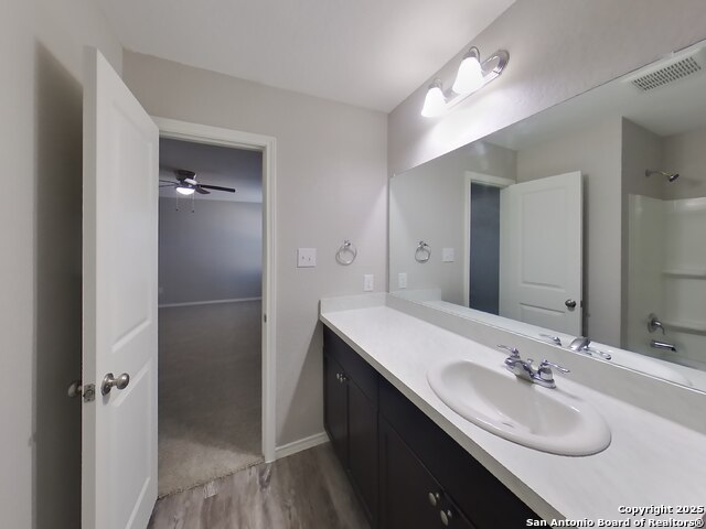 Image 7 of 20 For 1932 Bluethroat