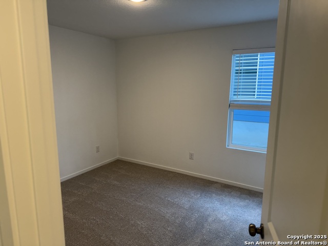 Image 4 of 13 For 216 Ottawa Way