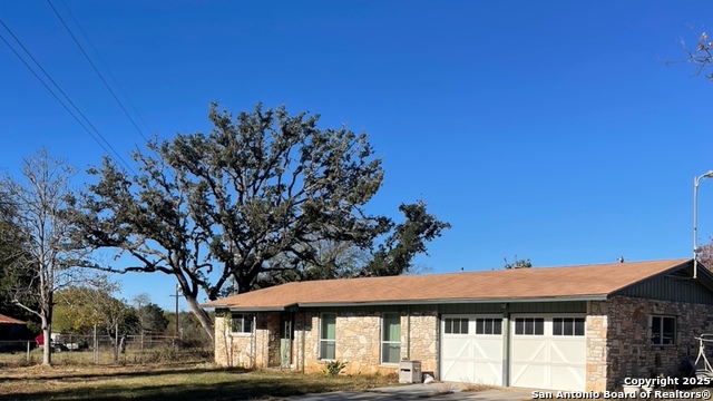 Details for 190 Gunther , Pipe Creek, TX 78063