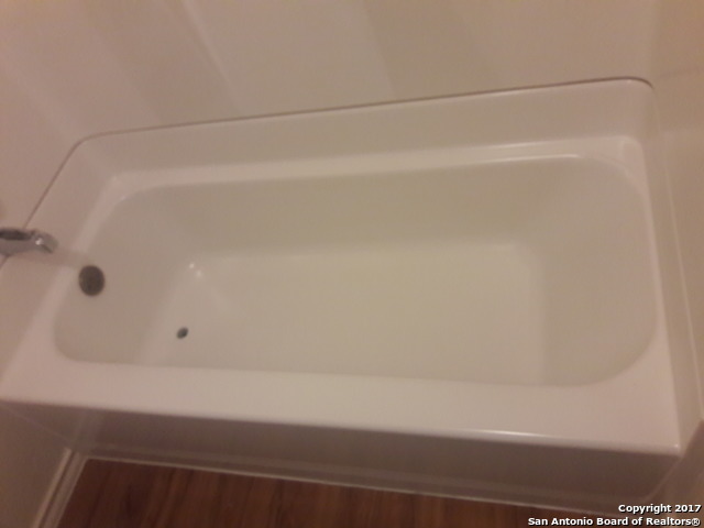 Image 5 of 19 For 13202 Larkwalk Dr.