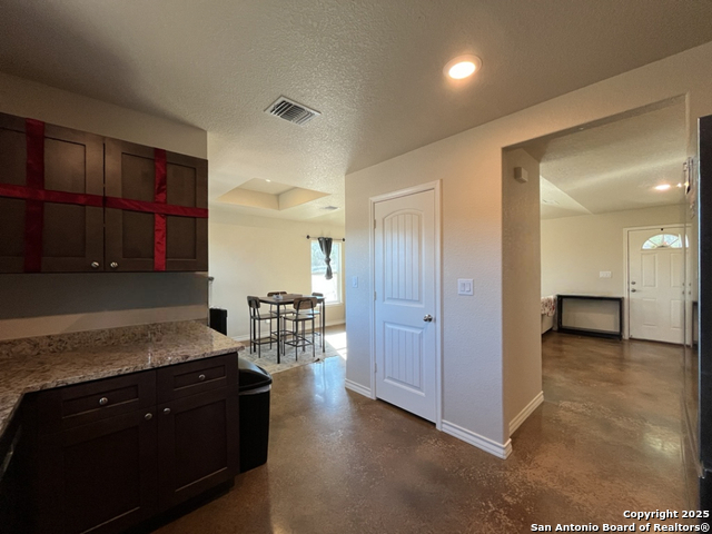 Image 10 of 31 For 2708 Golf Dr