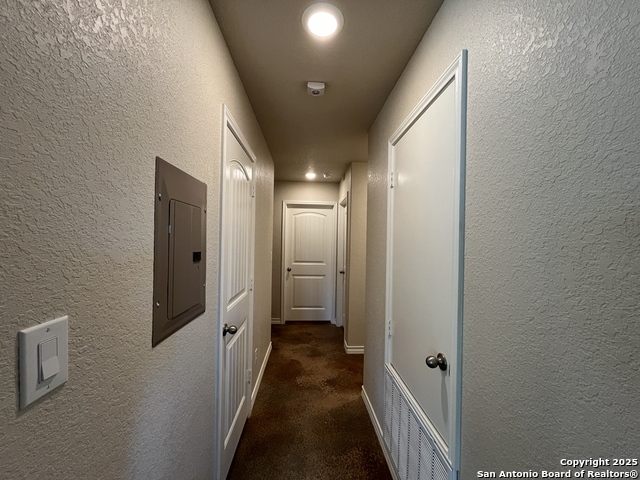 Image 11 of 31 For 2708 Golf Dr