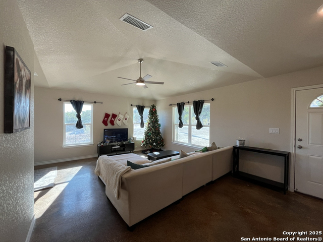 Image 3 of 31 For 2708 Golf Dr