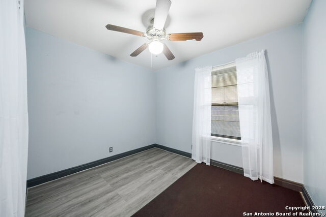 Image 17 of 24 For 6022 Castle View Drive