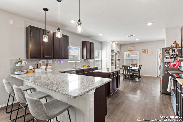 Image 10 of 32 For 331 Saddle Dawn