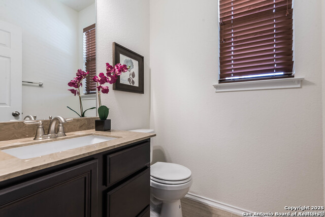 Image 16 of 25 For 1402 Bluejay Court