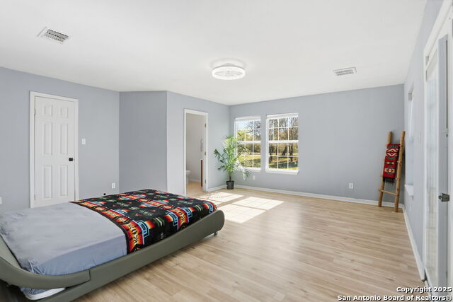 Image 16 of 38 For 100 Meadow Lake