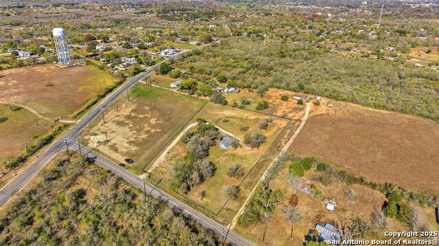 Image 32 of 38 For 100 Meadow Lake