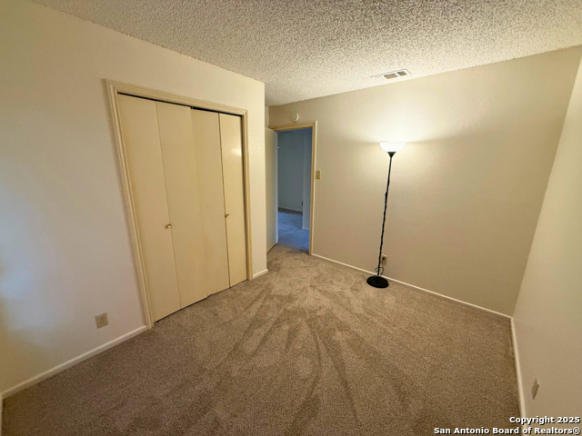 Image 11 of 16 For 13018 Heimer  805