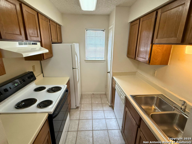 Image 7 of 16 For 13018 Heimer  805