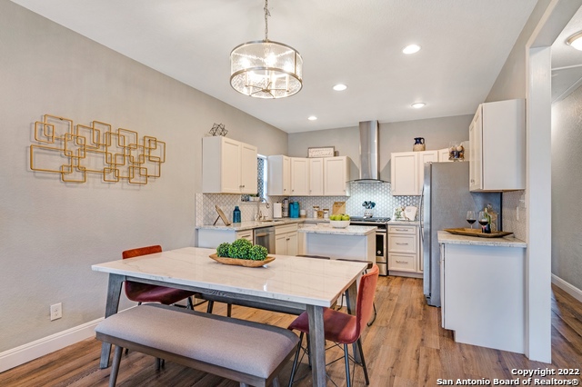 Image 3 of 24 For 223 Rudolph