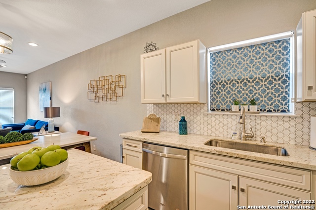 Image 9 of 24 For 223 Rudolph