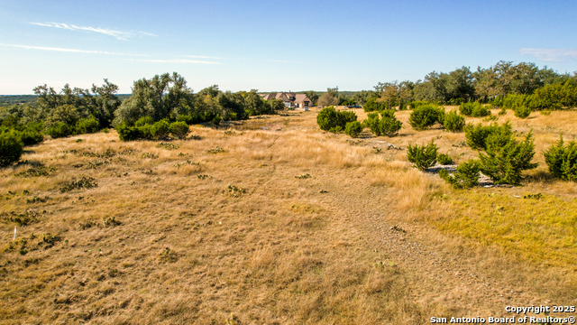 Listing photo id 21 for 425 Youngblood Trail