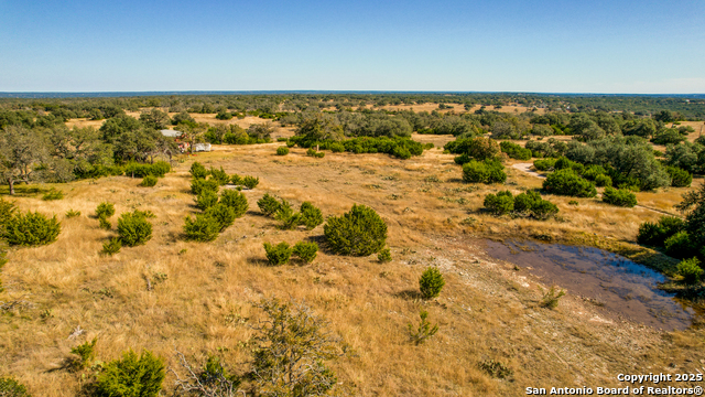 Listing photo id 22 for 425 Youngblood Trail