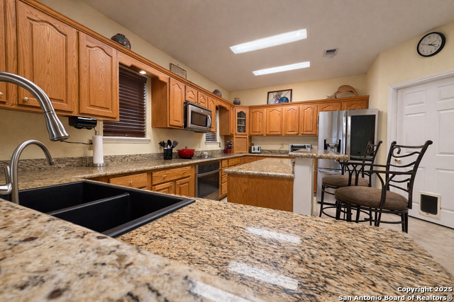 Image 12 of 19 For 1968 Round Table