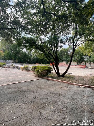 Image 5 of 9 For 430 Morningside