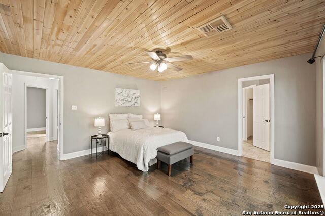 Image 15 of 41 For 31430 Deerfield Terrace