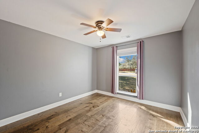 Image 19 of 41 For 31430 Deerfield Terrace