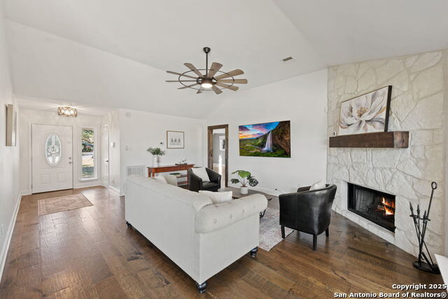 Image 3 of 41 For 31430 Deerfield Terrace