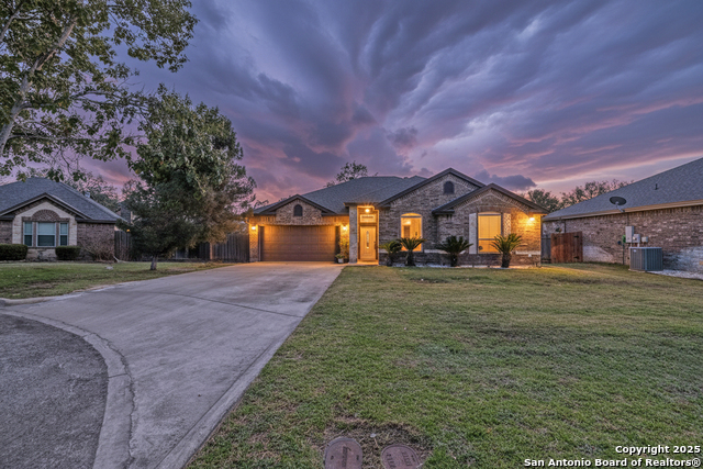 Details for 3 Briar Court, Uvalde, TX 78801
