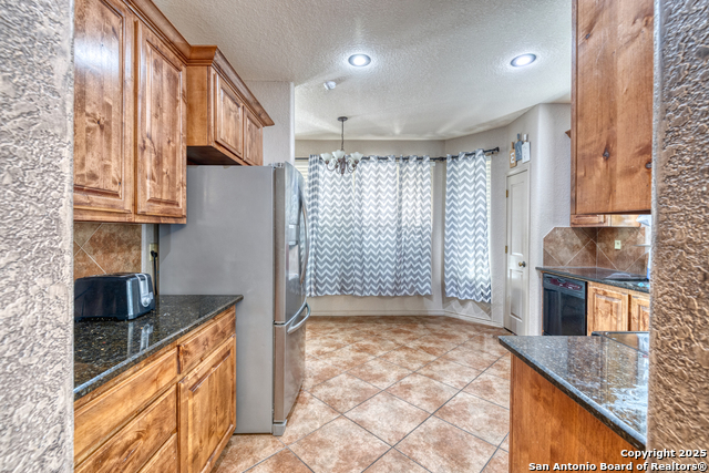 Image 14 of 27 For 3 Briar Court