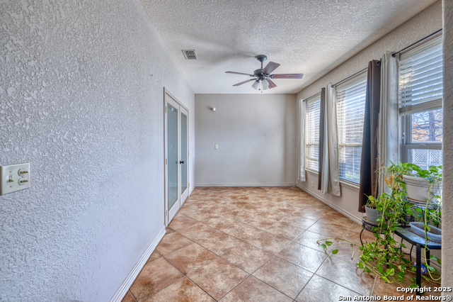 Image 17 of 27 For 3 Briar Court