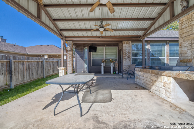 Image 6 of 27 For 3 Briar Court