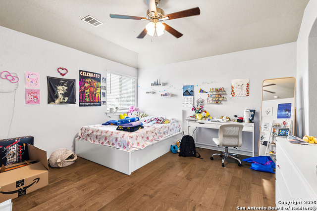 Image 23 of 36 For 8116 Grierson