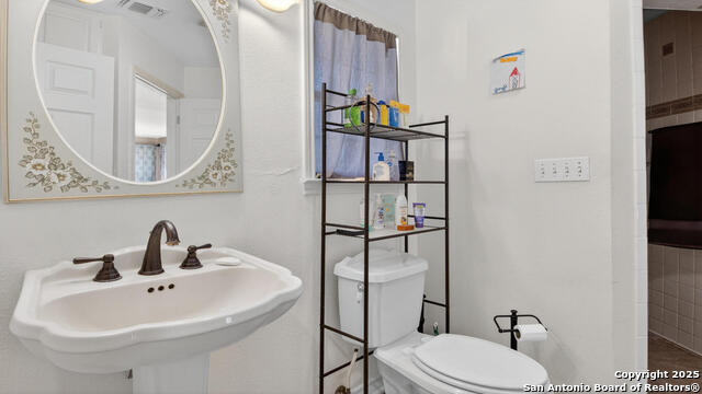 Image 12 of 36 For 1508 E St