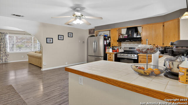 Image 31 of 36 For 1508 E St