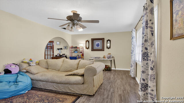 Image 32 of 36 For 1508 E St