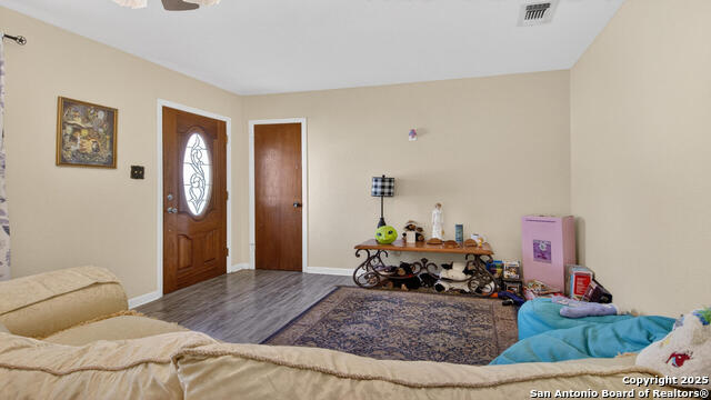 Image 33 of 36 For 1508 E St