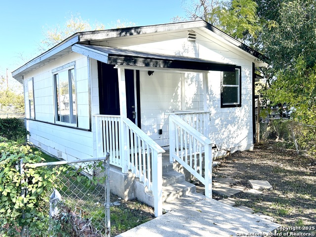 Details for 310 Finton  B, San Antonio, TX 78204